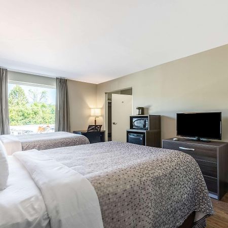 Econo Lodge Dayton Εξωτερικό φωτογραφία