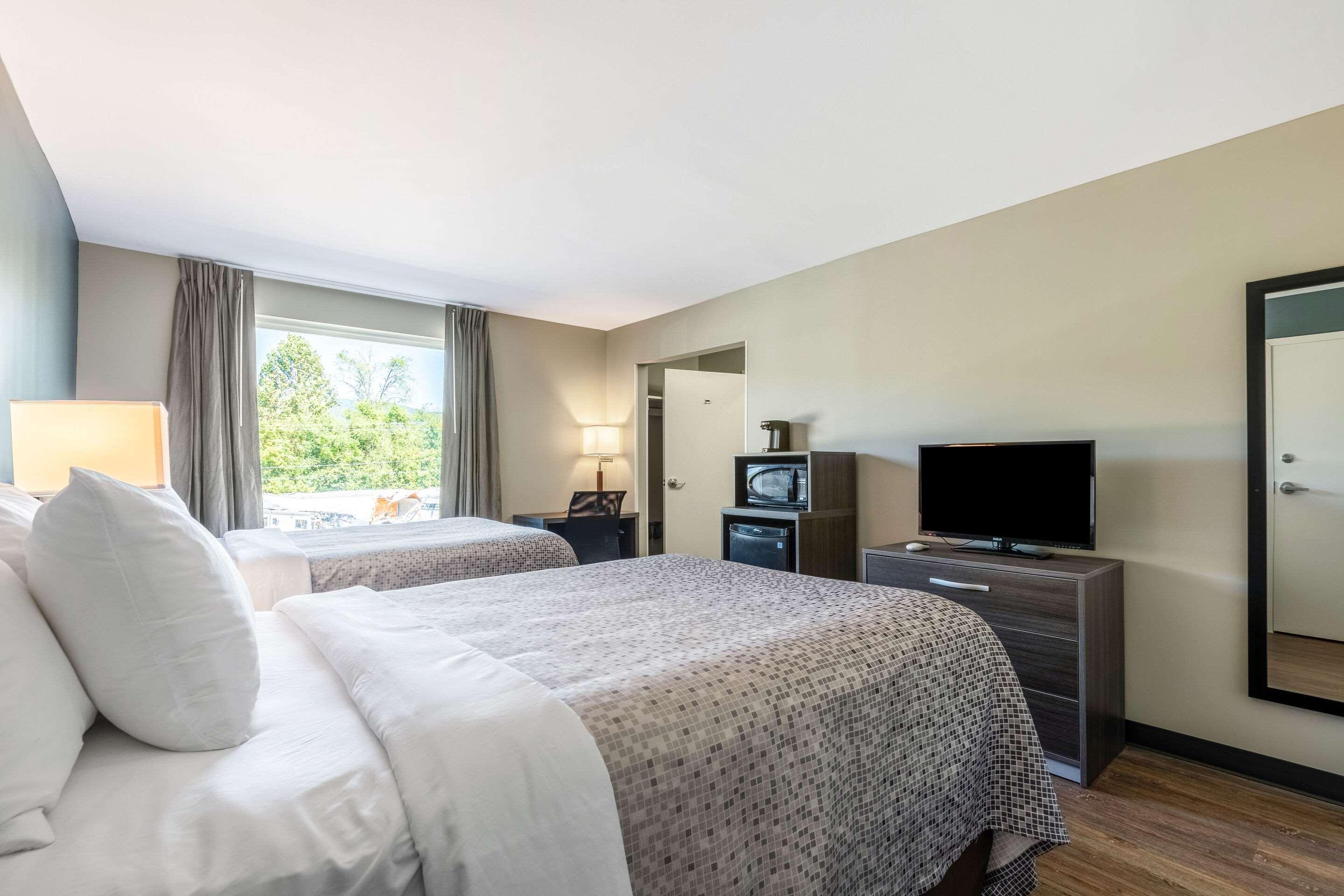 Econo Lodge Dayton Εξωτερικό φωτογραφία